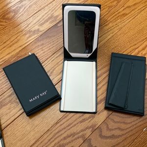 Lot if 7 Mirror, display trifold